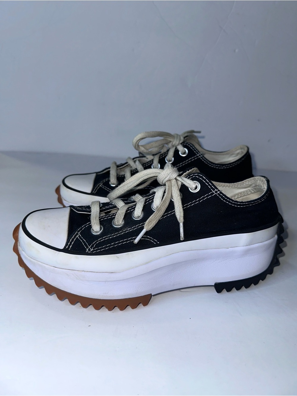 Converse Run Star Hike Shoes Womens Size 6 Black Canvas Low Top Sneakers 168816C